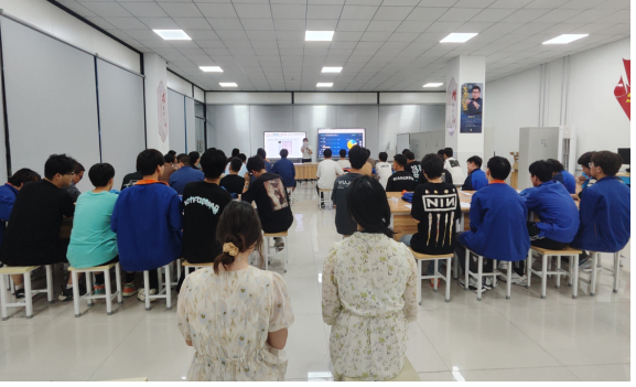 以赛赋能 匠心筑教｜携手遵义职业技术学校 共创教学能力大赛历史突破